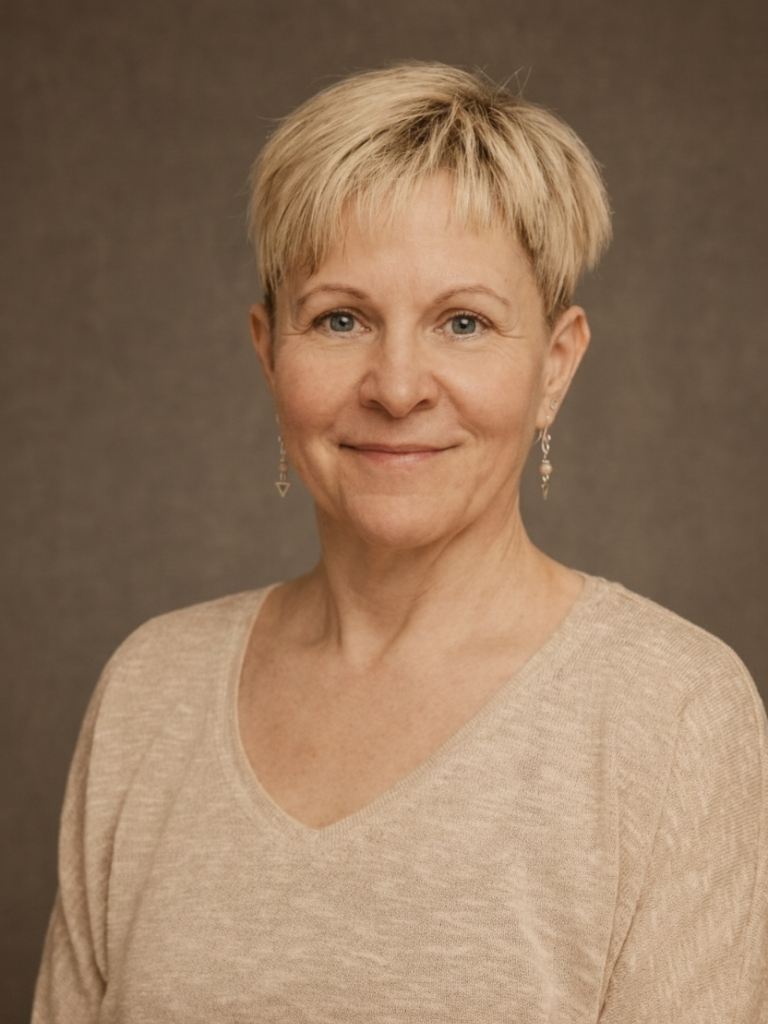 Yogalehrerin Birgit Brendel